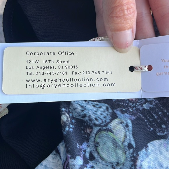 New Aryeh jewels/black dress - Picture 10 of 16